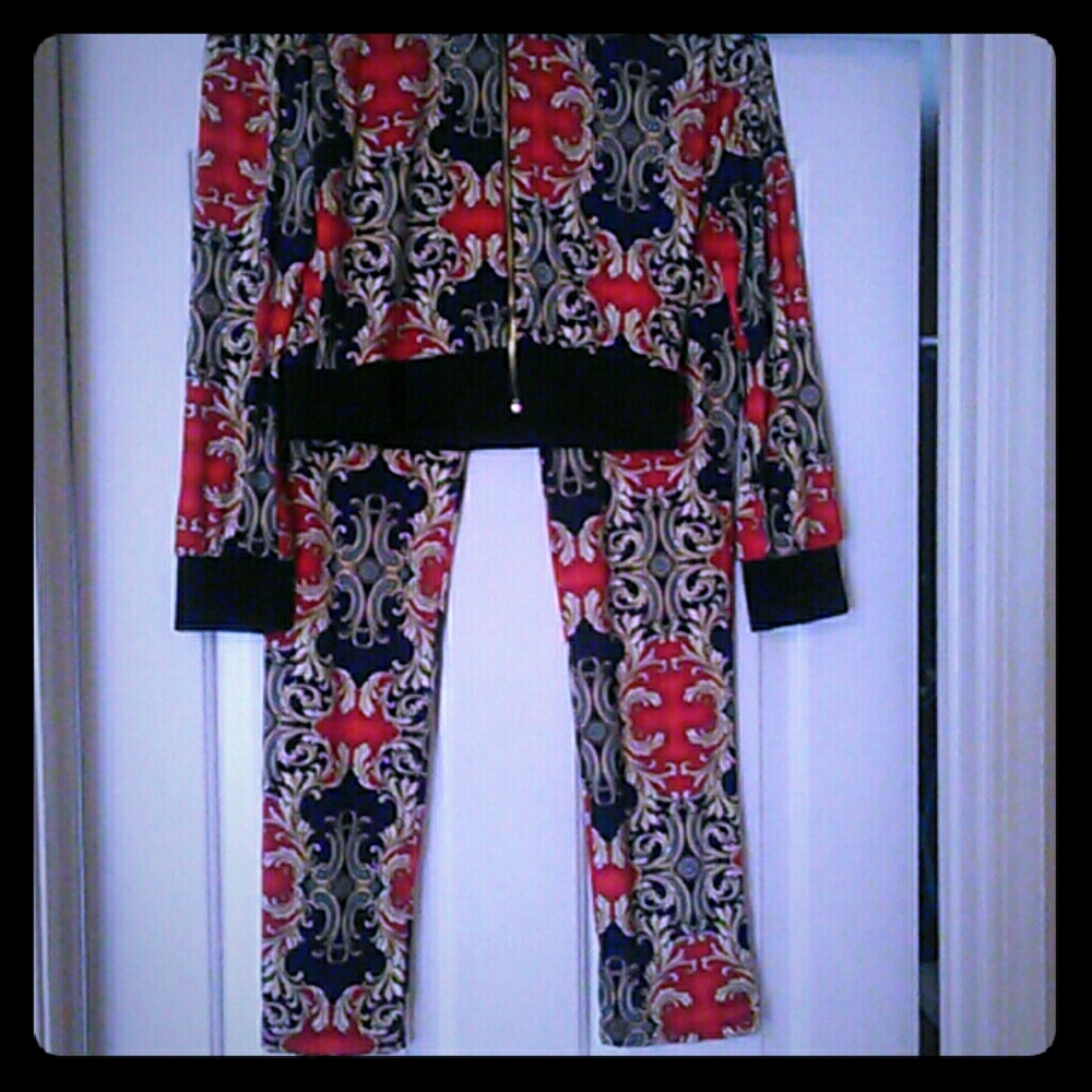 Lounge wear